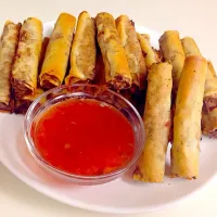 Baked beef egg rolls|Divine Higginsさん