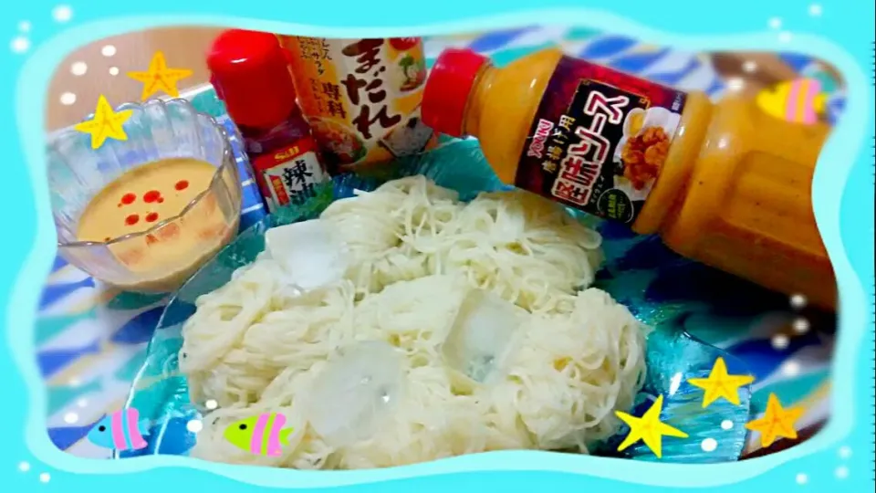 Snapdishの料理写真:『Miki Sanoさんのそのつけ麺 怪味なり ちなみにガイウェイと申すそうな  長男と二人 久々の激辛を堪能』から、ヒントいただき♪美味しい昼食となりましたぁ( ´∀`)/~~|ひとみんΨ(*´∀｀)Ψさん