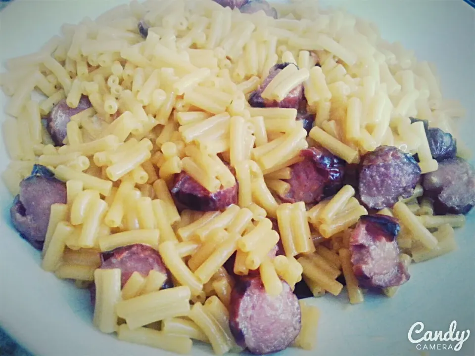 Mac'n'cheese with Hot Dogs #comfortfood|Courtney Alizabet Riess Handelさん