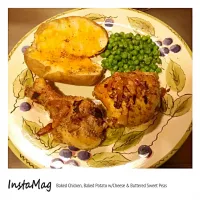 Baked Chicken, Bakd Potato with Chees and Buttered Sweet Peas|Mafet Adriano McDonaldさん