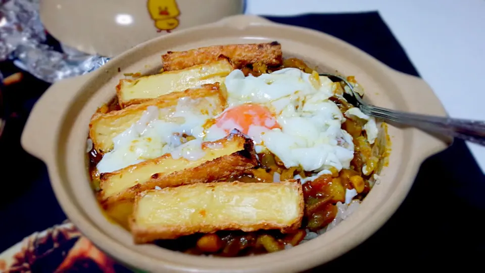 土鍋カレー丼♪(焼き厚揚げトッピング)|しょうたさん