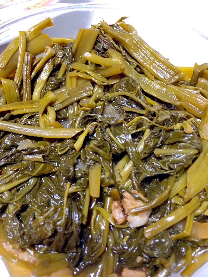 Snapdishの料理写真:Adobong kangkong...|Arthea Joy Goさん