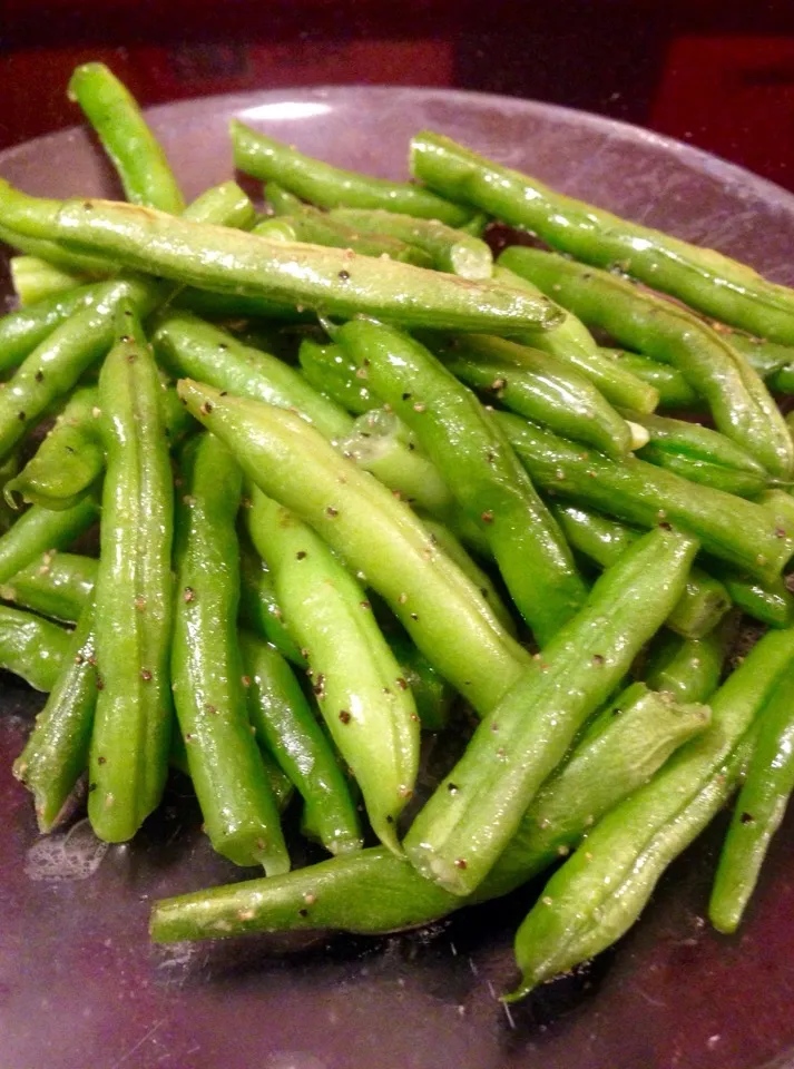 Fresh Green Beans Out of the Garden|peggy waldonさん