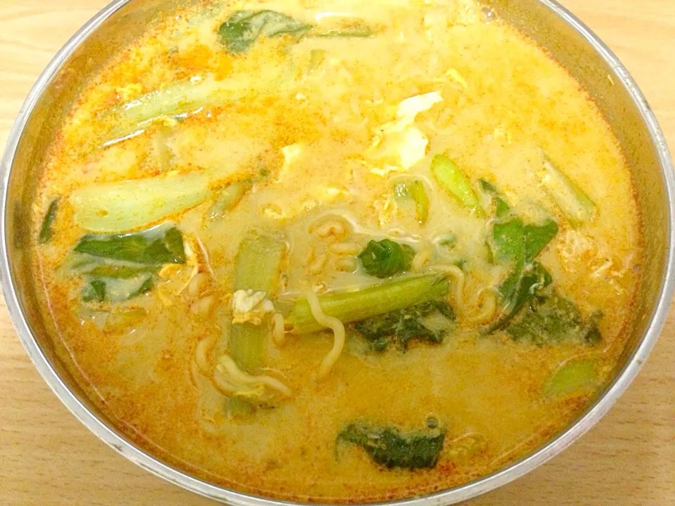 Penang white curry ramen with bok choy and egg|Emmaさん