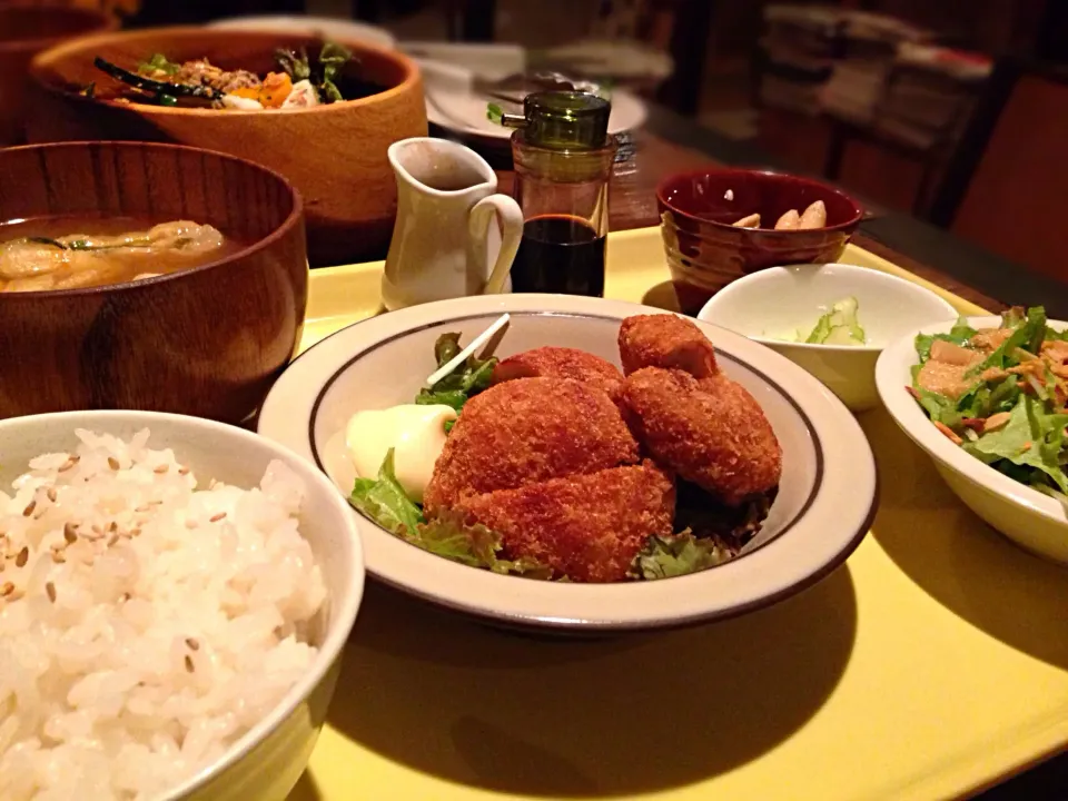 自家製黒はんぺんフライ定食|こいちさん