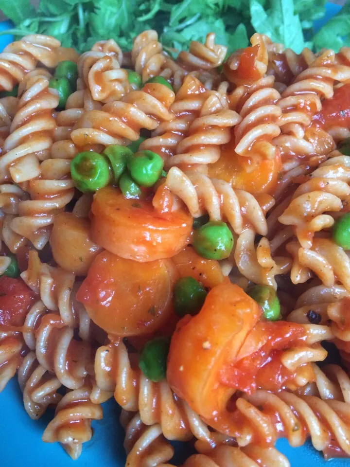 Pasta with carrots & peas|Nick Hiderさん