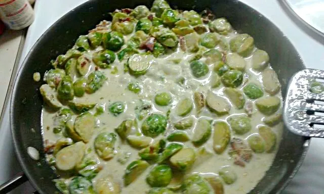 My Friend Finished Cooking Bacon Bleu Cheese Brussel Sprouts #Vegetable #Pork #Side dish 😆 😆 😆|Alisha GodsglamGirl Matthewsさん