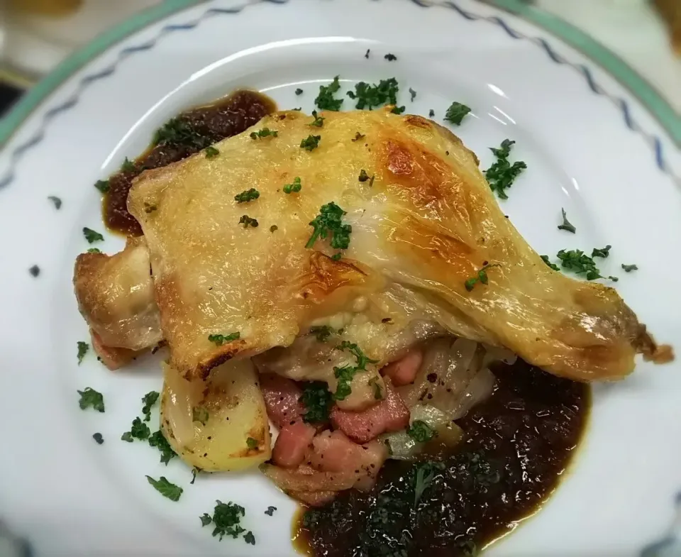 今日は、ガッツリ系です(笑)

チキン🍗のロースト～ジャーマンポテト添え～|Yutaka Sakaguchiさん