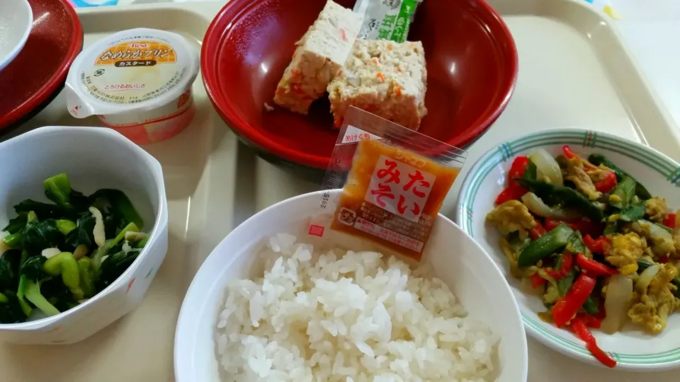 Snapdishの料理写真:25日㈫あまり食欲の沸かない晩ご飯|こやっこさん