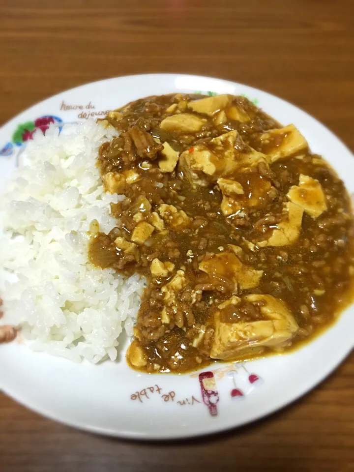 Snapdishの料理写真:マーボーカレー|ちゃもさん