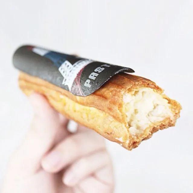 Eiffel (Diplomat Cream) Eclair|June Limさん