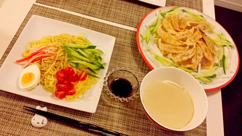 今日の夕食 ラ王冷やし中華、餃子、大根の中華スープ|pinknari🐰🌈さん