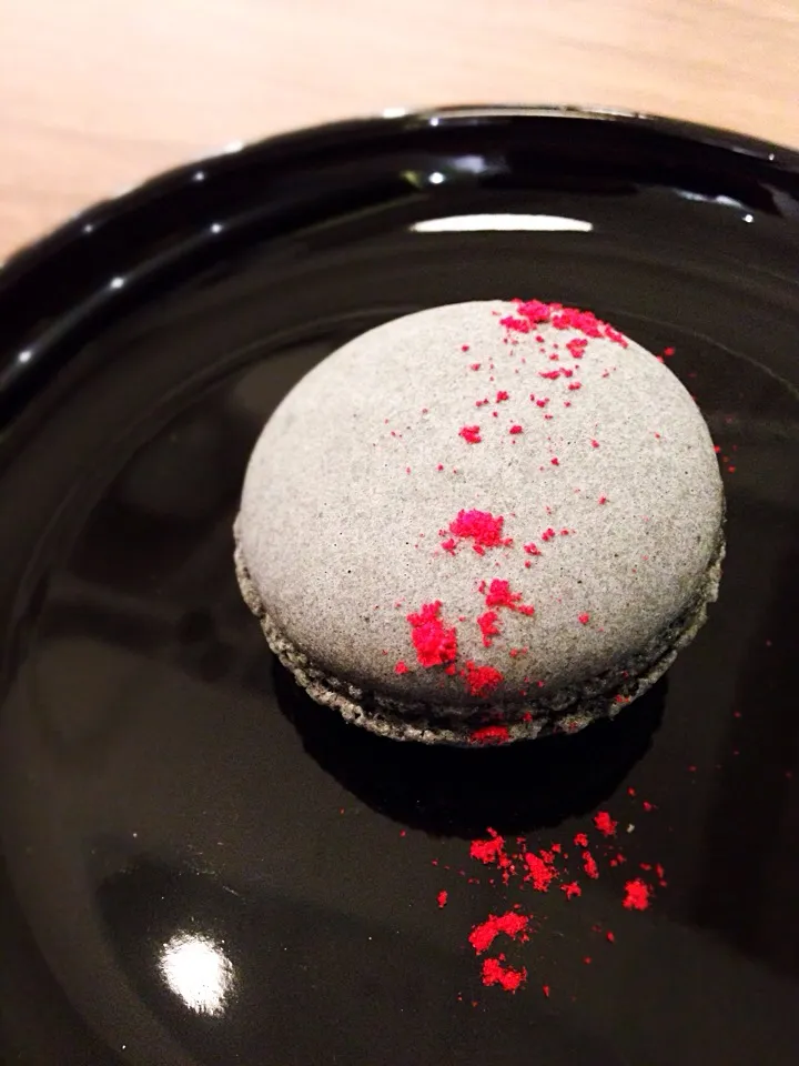 Foie gras macaron@Hashida Garo, Mandarin Gallery|coxiella24さん