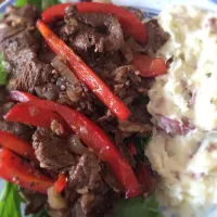 Steak & peppers with garlic & rosemary potatoes :P|aprilさん