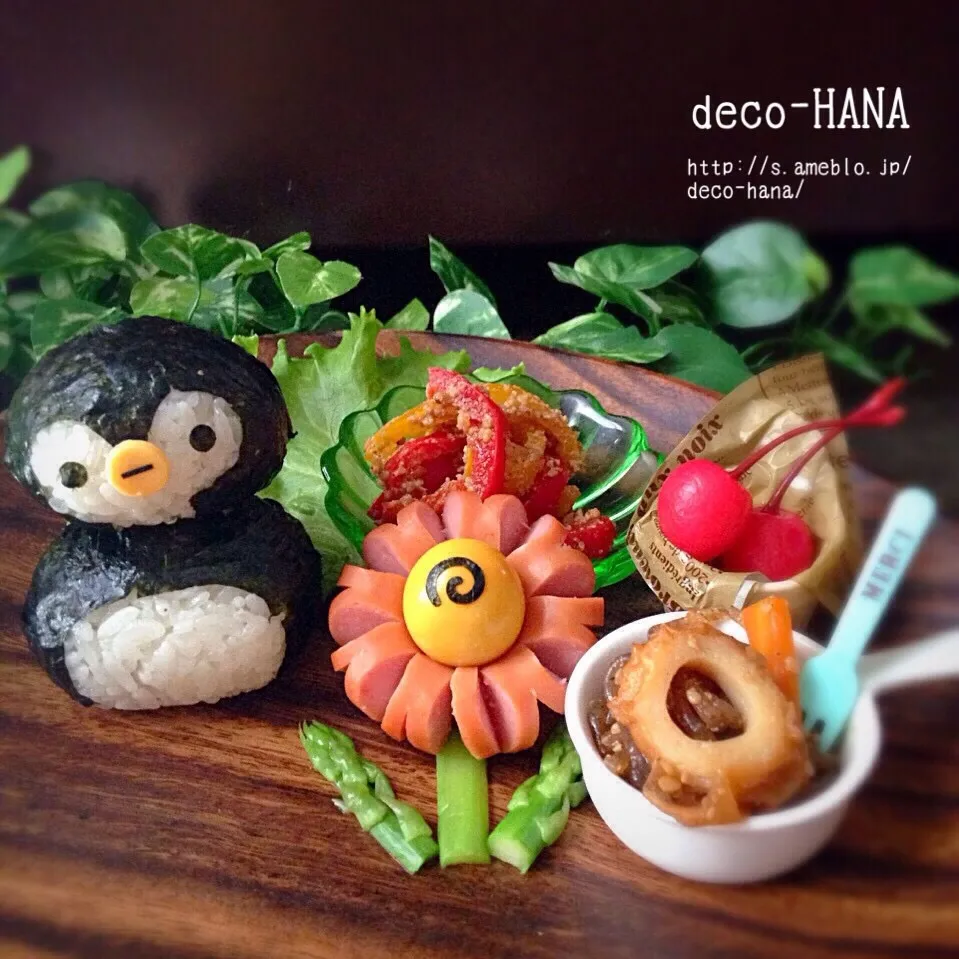 3Dペンギンおにぎりの駆け込み夏モチーフキッズプレート|さとみ (satomi_foodart)さん