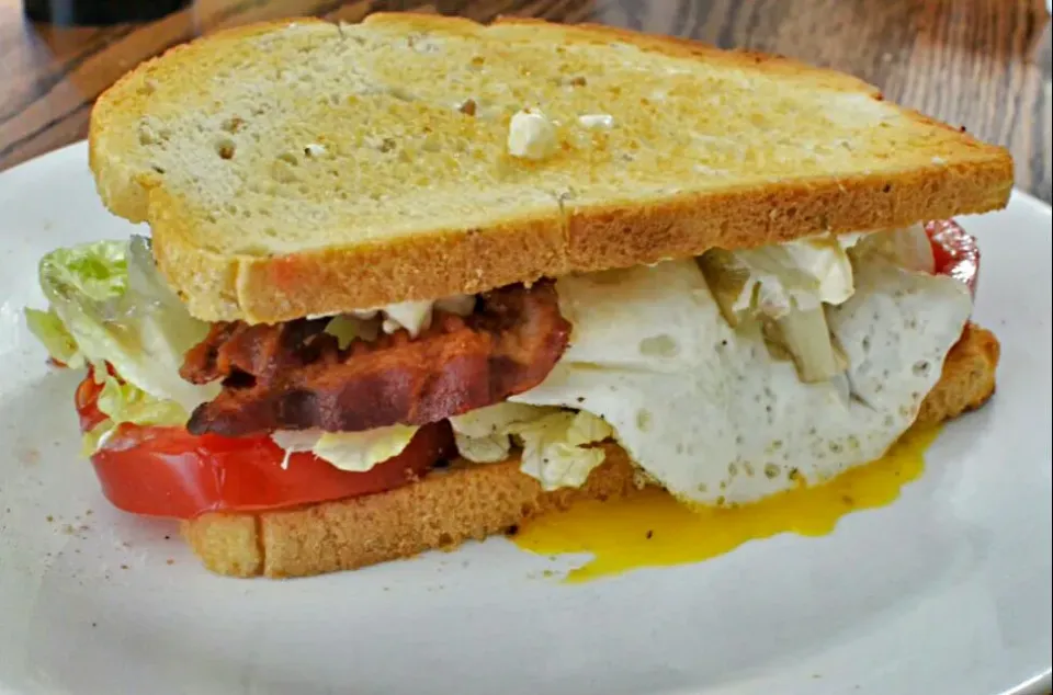 BLT #Sandwich with #Eggs #Lunch ❤ at Johnny B's #Diner #Pork #Vegetable 🌟 🌟 🌟 🌟 🌟|Alisha GodsglamGirl Matthewsさん