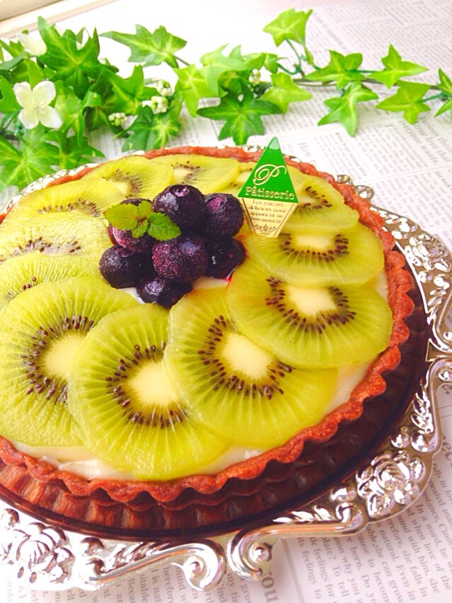 きゅういとバナナとブルーベリーの恋タルト