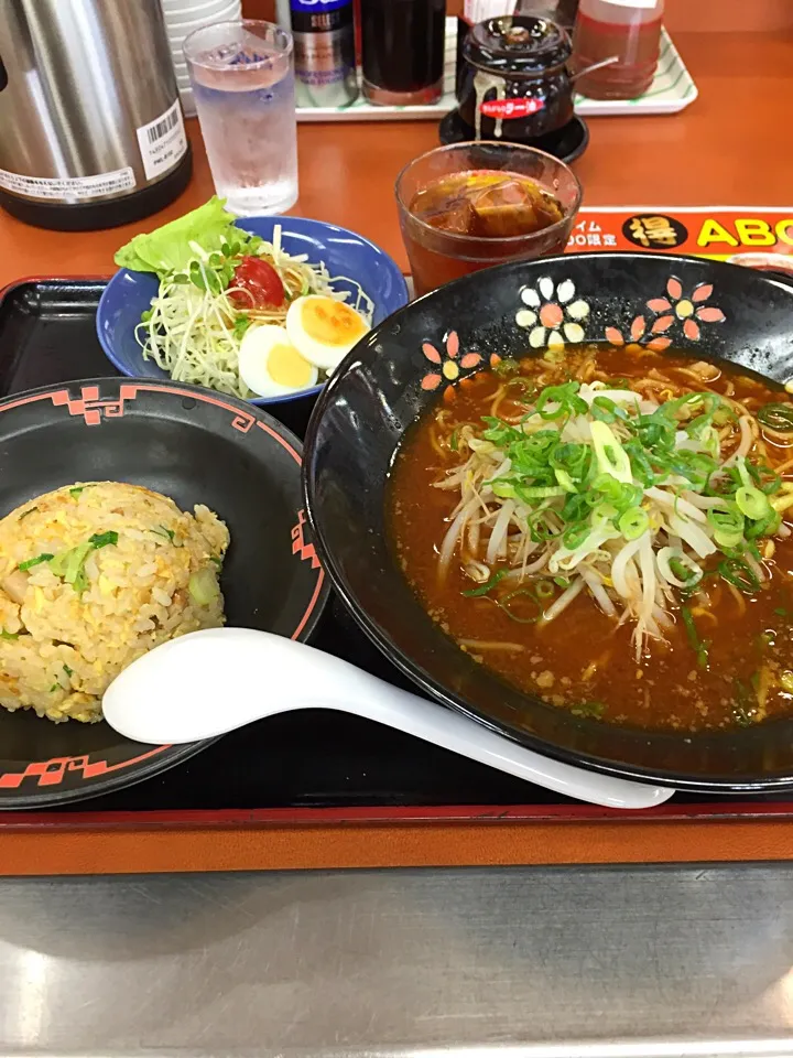 餃子の王将、日替わりランチ|しんさん