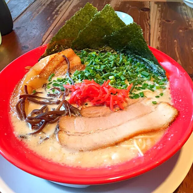 たろうずでラーメン。|あゆみんさん