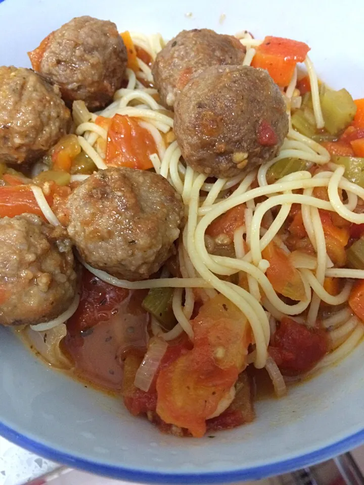 Spaghetti with wagyu beef and kurobuta pork balls.|Ong Sor Fernさん