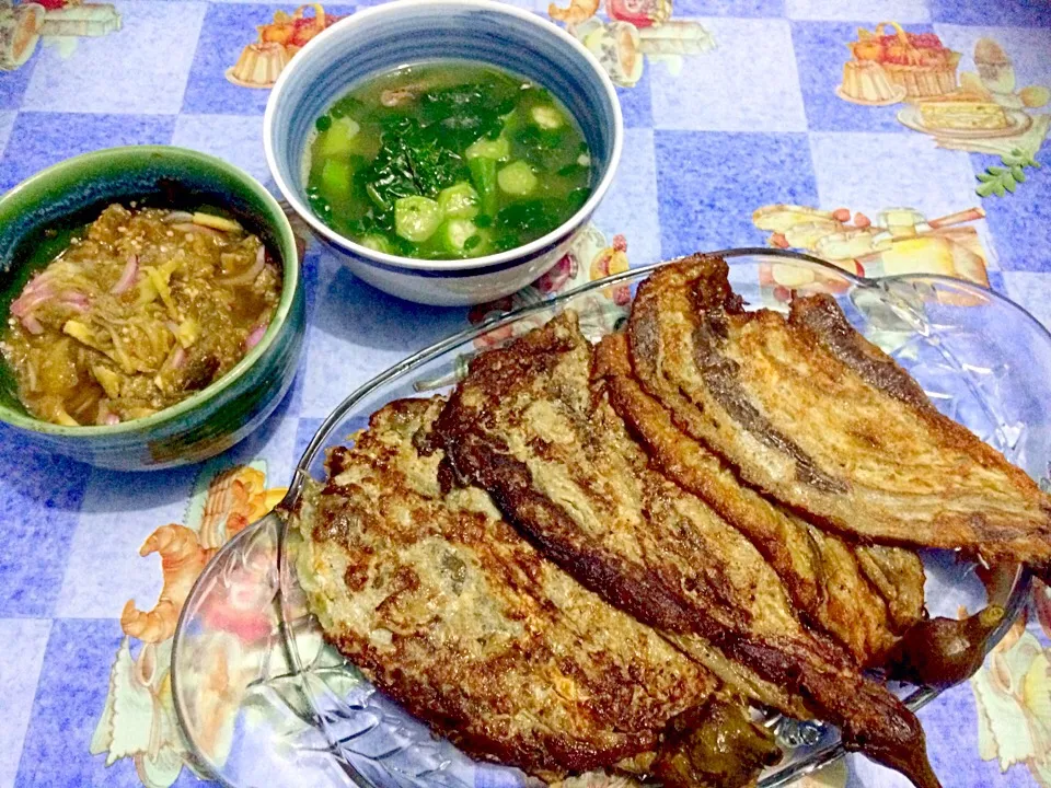 Simple healthy Philippine cuisine fried eggplant with eggs , fresh eggplant salad and mixed vegetable soup visayan Utan as we called it (*^_^*) vacation is almo|Babyluv Cabrera Ocampoさん