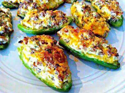 Stuffed Avacado W/ Bacon Bits And Mozzarella And Chedder Cheese|Sheila Harrisさん