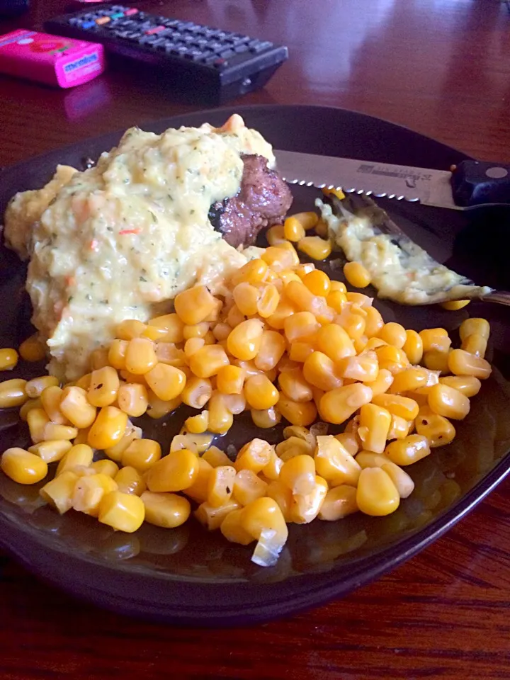 Steak bernaise with crab|Jessica Cさん