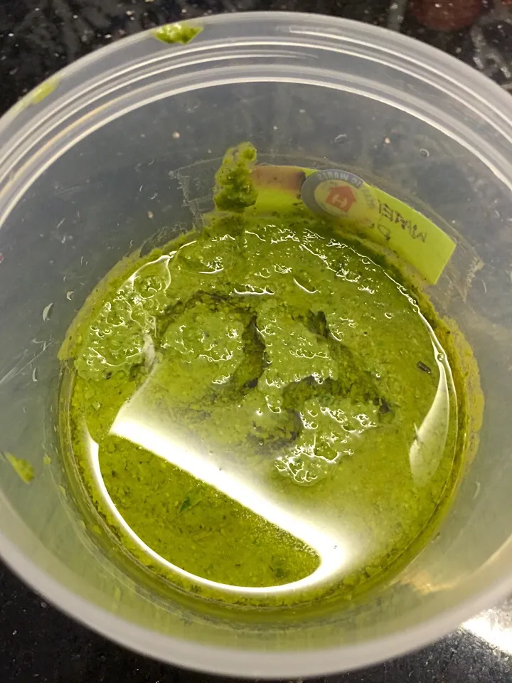 Homemade Pesto Sauce..|Colleen Teoさん