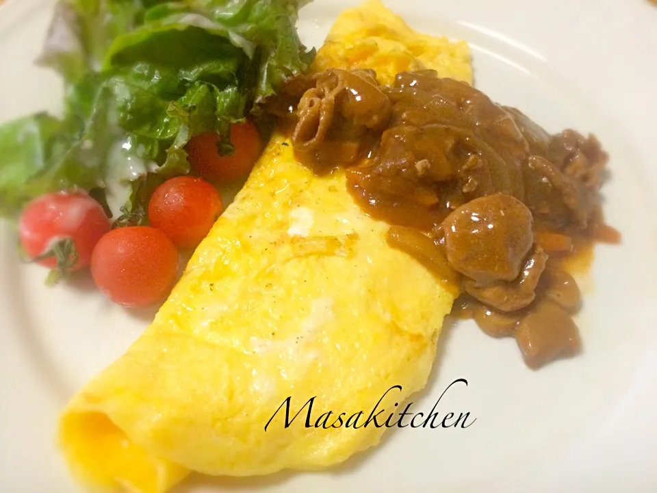 Cheese in omelette hashed beef sauce|Masakiさん