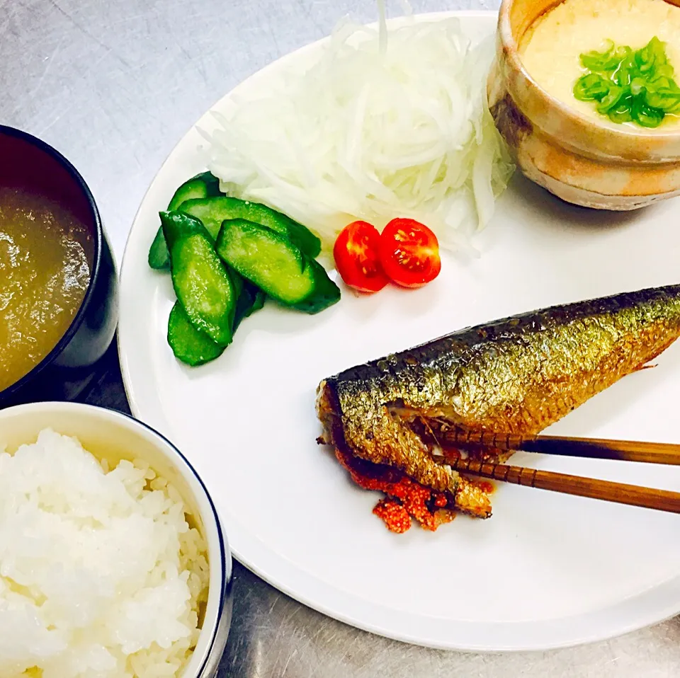 今日のお昼ごはん明太いわし‼️
中華風茶碗蒸し   冬瓜のすり流し|Yukako Nishimuraさん