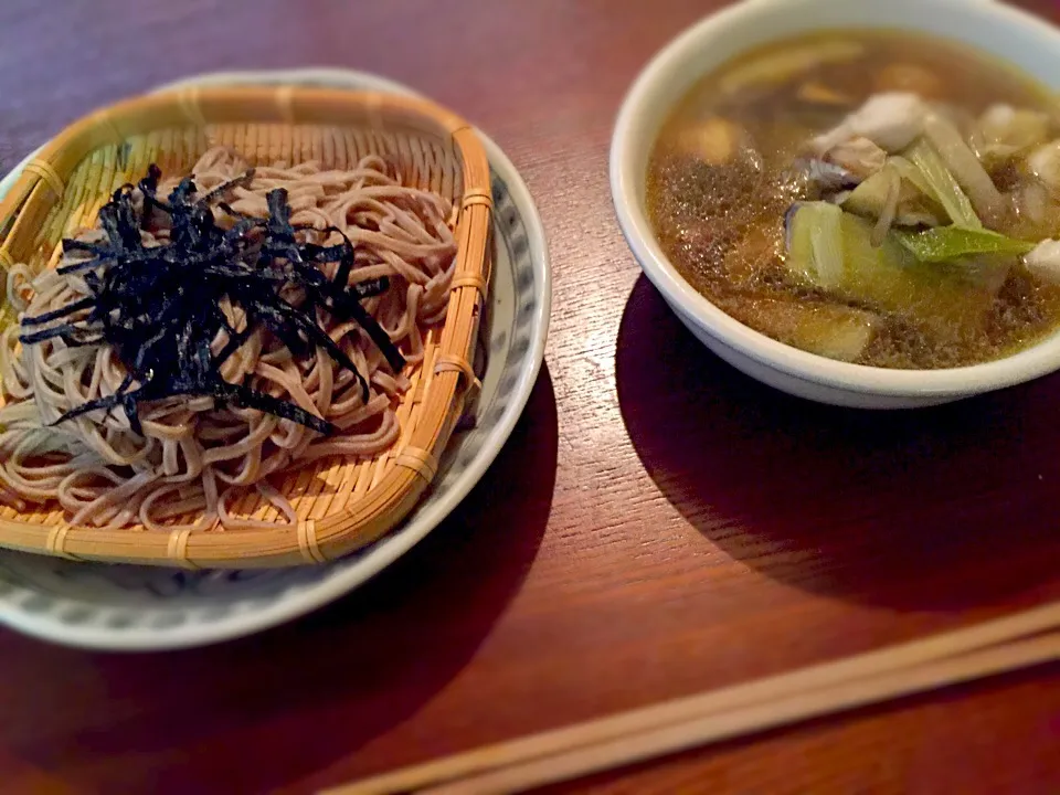 Snapdishの料理写真:とりごぼう揚げ茄子 つけ汁蕎麦|Rockyさん