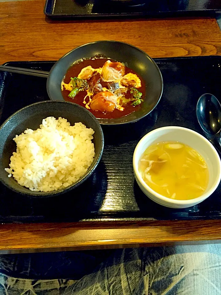 Snapdishの料理写真:具だくさんタンシチュー定食|大関貴浩さん