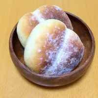 Snapdishの料理写真:手ごねパン|食堂みずたまりさん