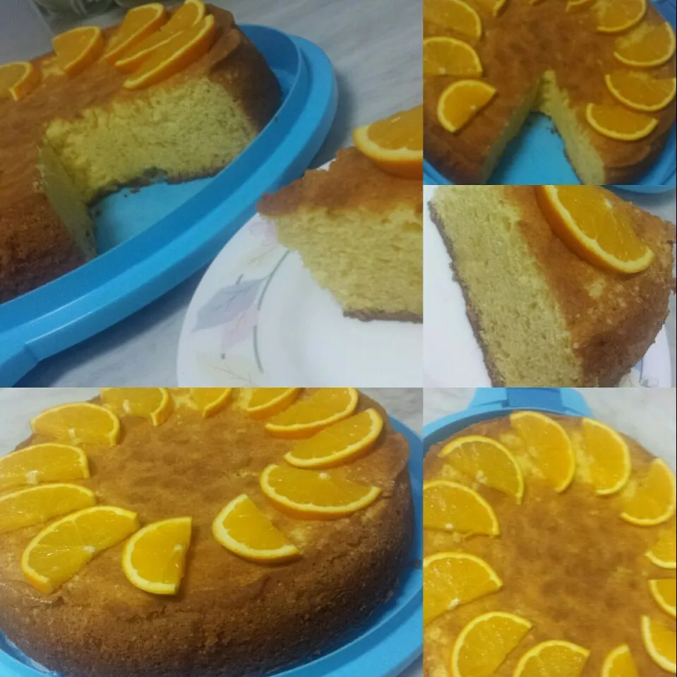 Snapdishの料理写真:Orange Chiffon Cake

Ing:
2 cups flour
1 cup sugar + 1/2 for the egg whites
1/4 tsp salt
2 tsp baking powder
Orange zest
1 cup fresh orange juice
1/3 cup oil
1/|Sofie's Kitchenさん