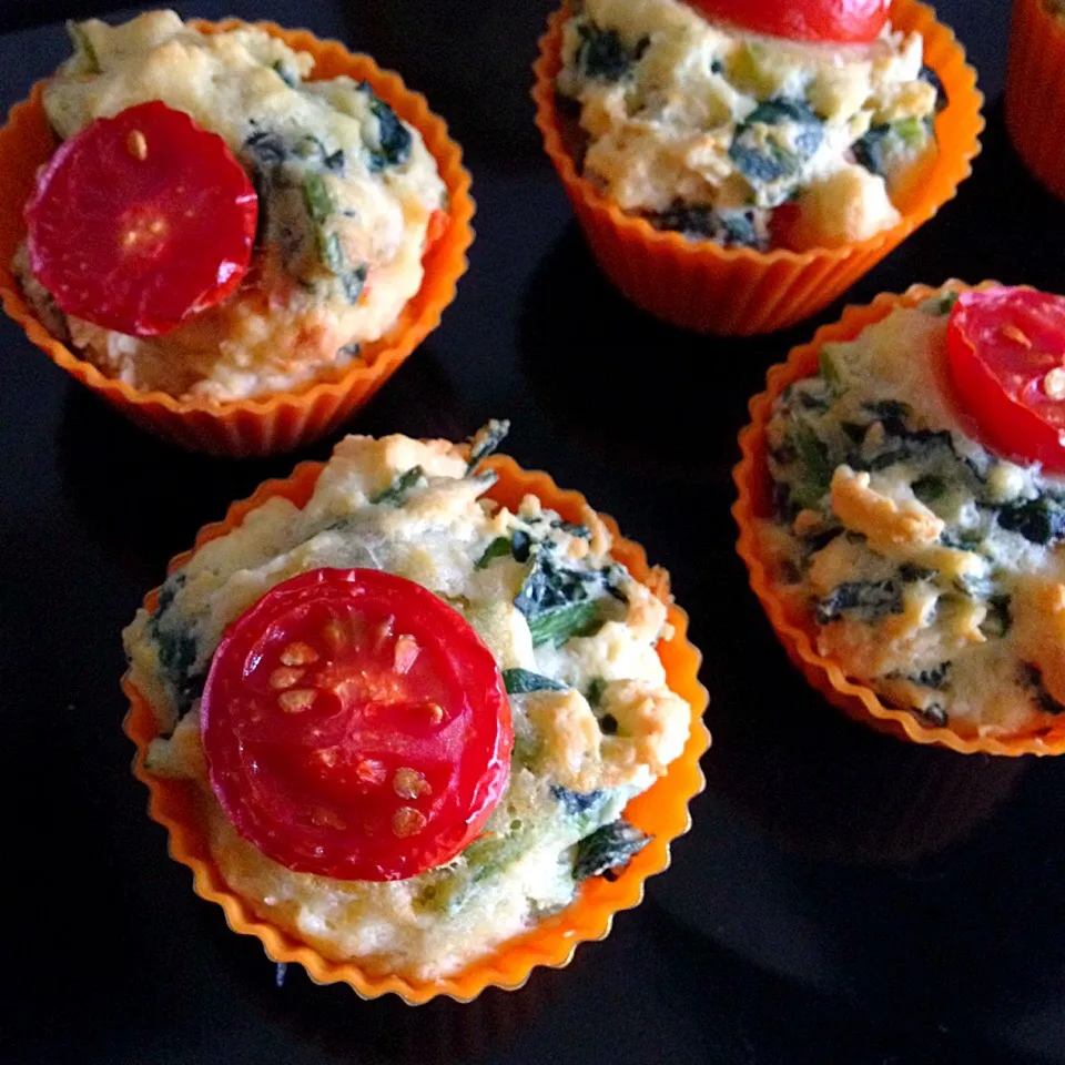 Vegan Muffin / Tomato, Spinach, Cheese|azuuuzaさん