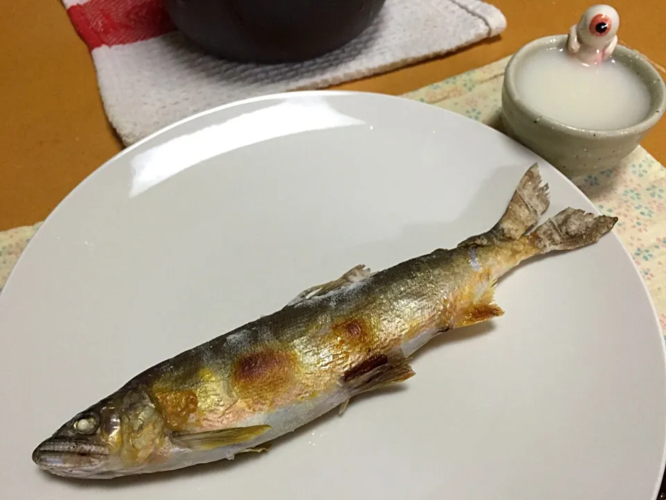 Snapdishの料理写真:匹見産天然鮎の塩焼き!  (^-^)|Kei Satoさん