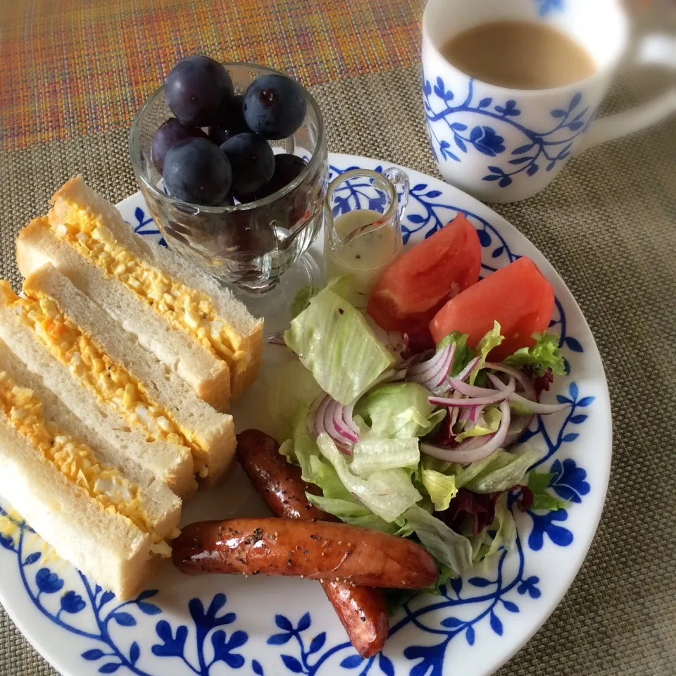 今日の朝ごはん|ぺんぎんさん