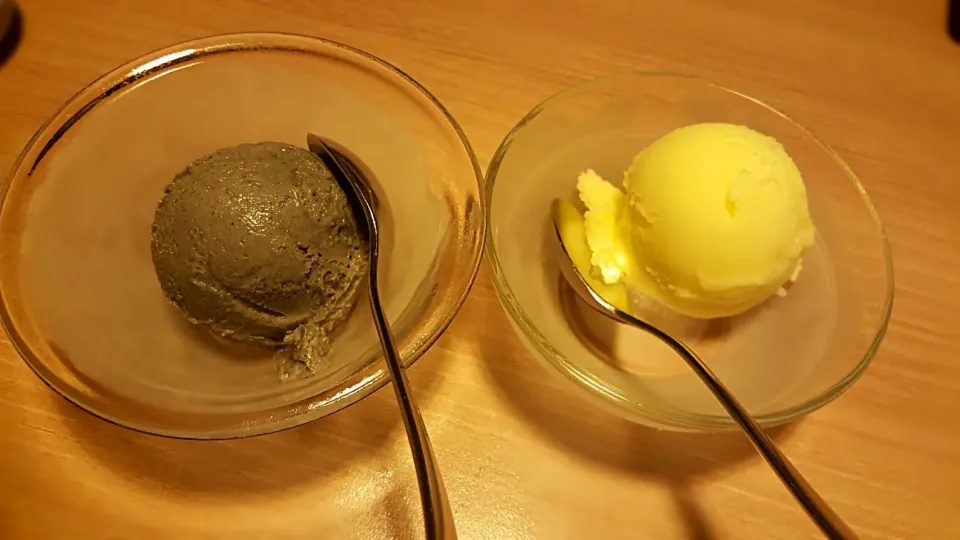 black sesame and yuzu ice cream #ginzawa|Evon Hawさん