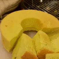 Pandan Chiffon Cake #pandanchiffoncake #chiffoncake #yummy|Yuni Wibisonoさん