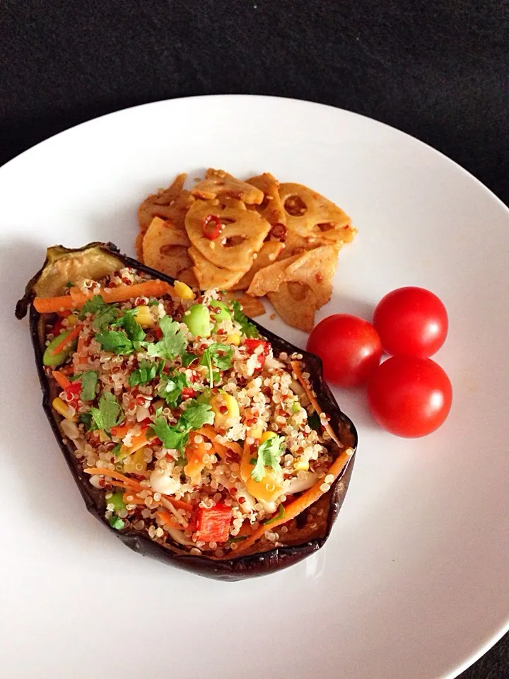 Stuffed eggplant with quinoa salad, renkon kinpira, cherry tomatoes|coxiella24さん