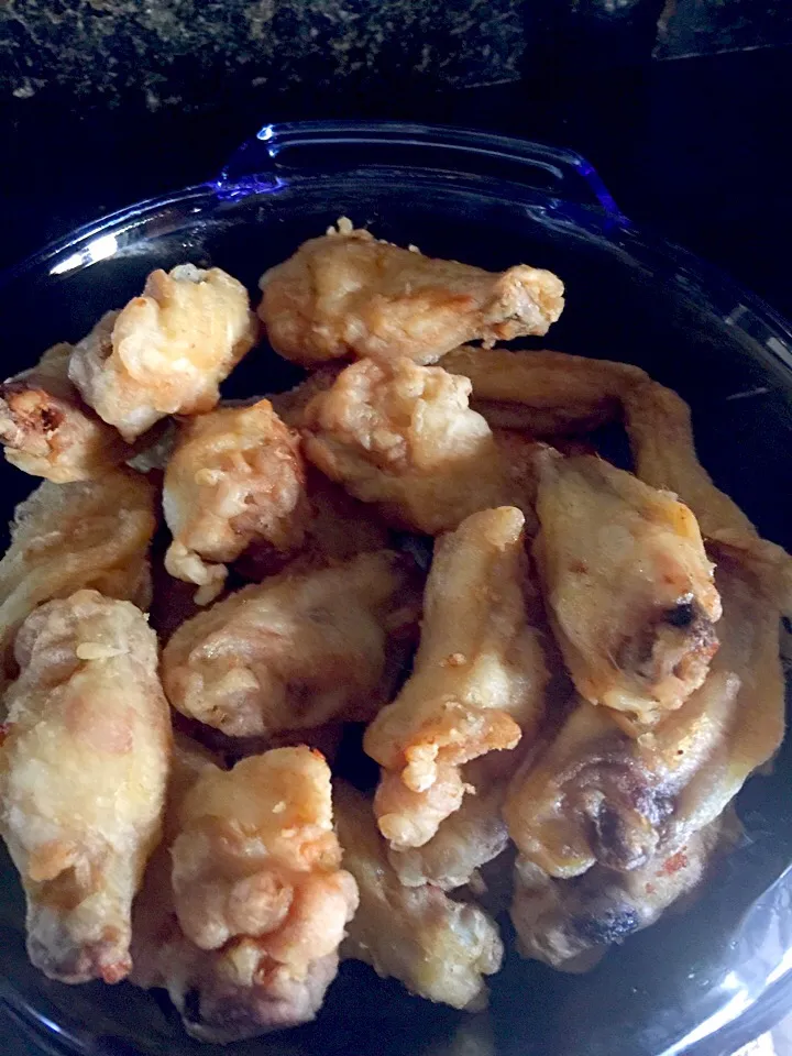 Snapdishの料理写真:Chicken wings for snacking|Jasmineさん