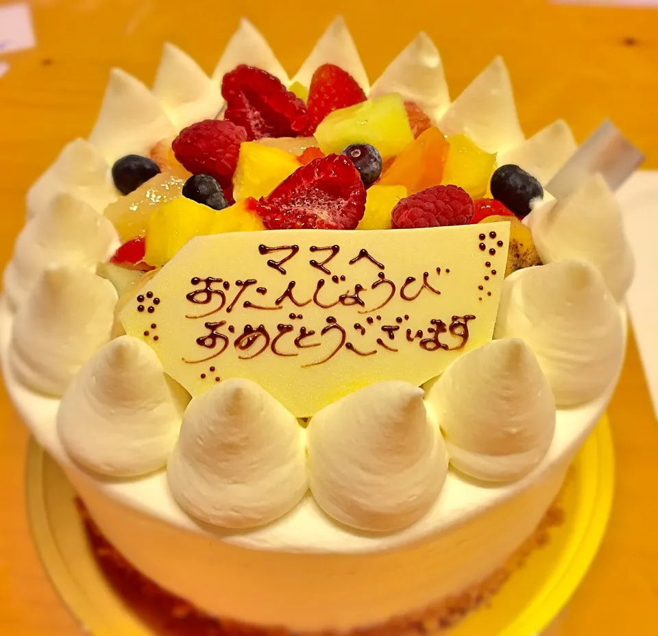 Snapdishの料理写真:birthday cake for meヾ(*´∀｀*)ﾉ|おみつさん