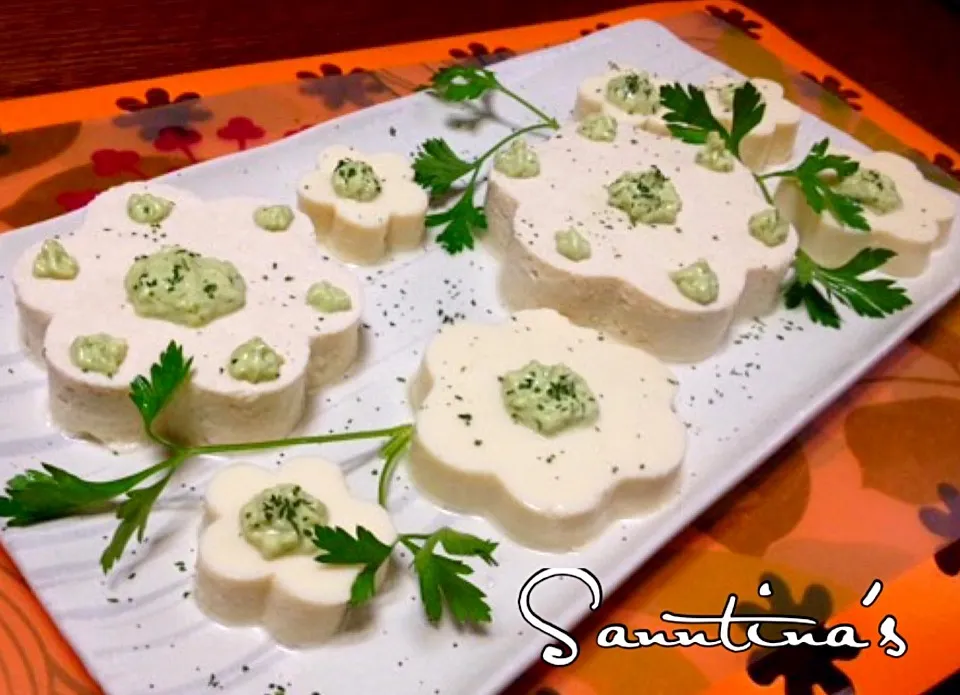 ✨TOFU SALAD with avocado/mayo/cheese dressing...✨豆腐サラダクリーミーアボカドドレッシング添え😋POOJA Thanks!💕|🌺Sanntina🌺さん