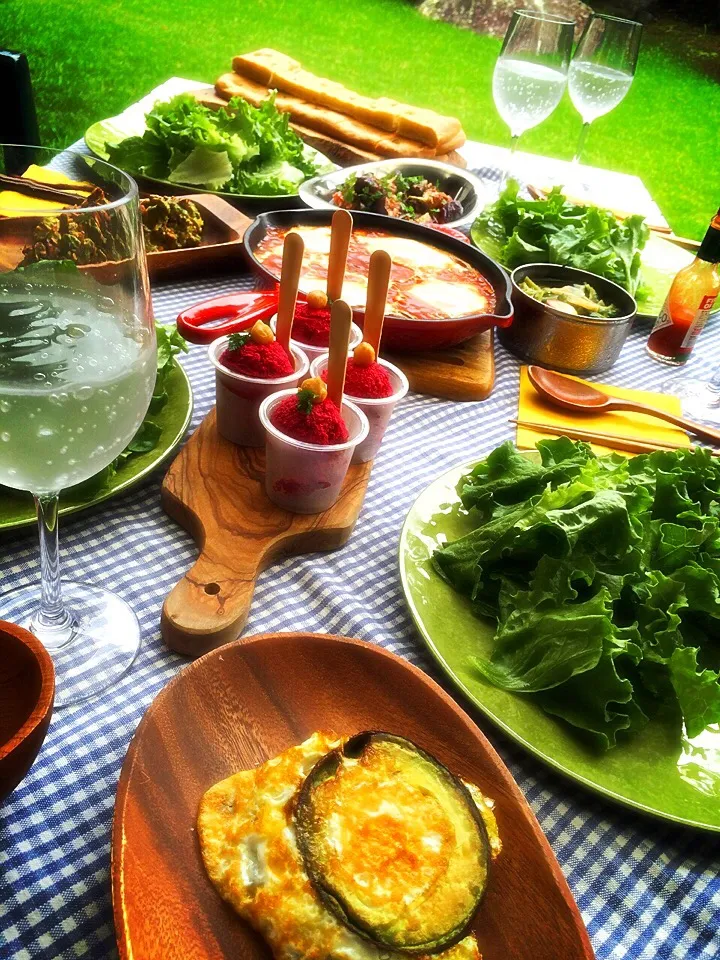 みちゃこちゃん家でランチ…あの憧れのFried Egg in avocado🍳カバーも見てね！|おりぃさん