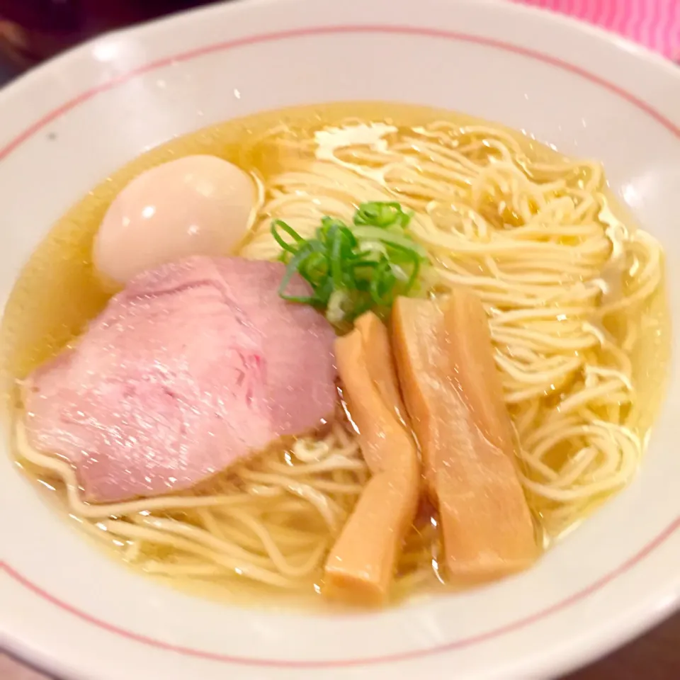 Snapdishの料理写真:本日1日だけの限定 白だし鶏塩そば！|shuさん