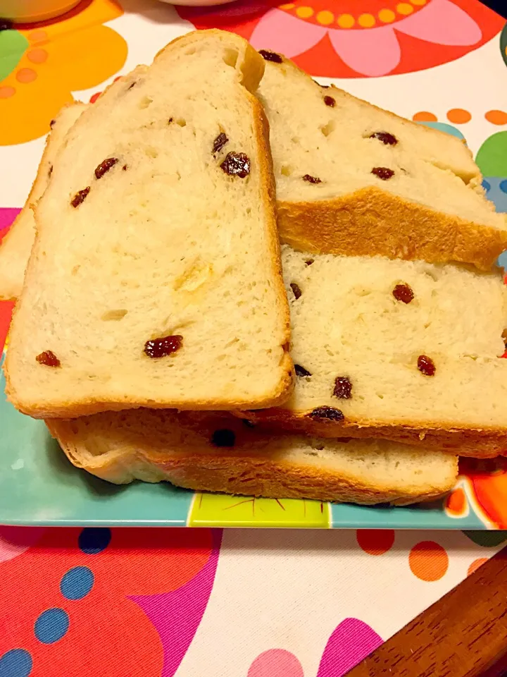 朝ごはん用ぶどう食パン🍞。+ﾟ(人'v｀*)大好き☆ﾟ+。|さくたえさん