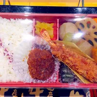 Snapdishの料理写真:名古屋うまいもの弁当|なんさん