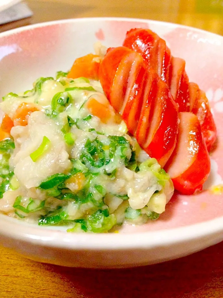 里芋の煮物リメイク💚山芋鉄板焼き風とろけるチーズ炒め|まいりさん