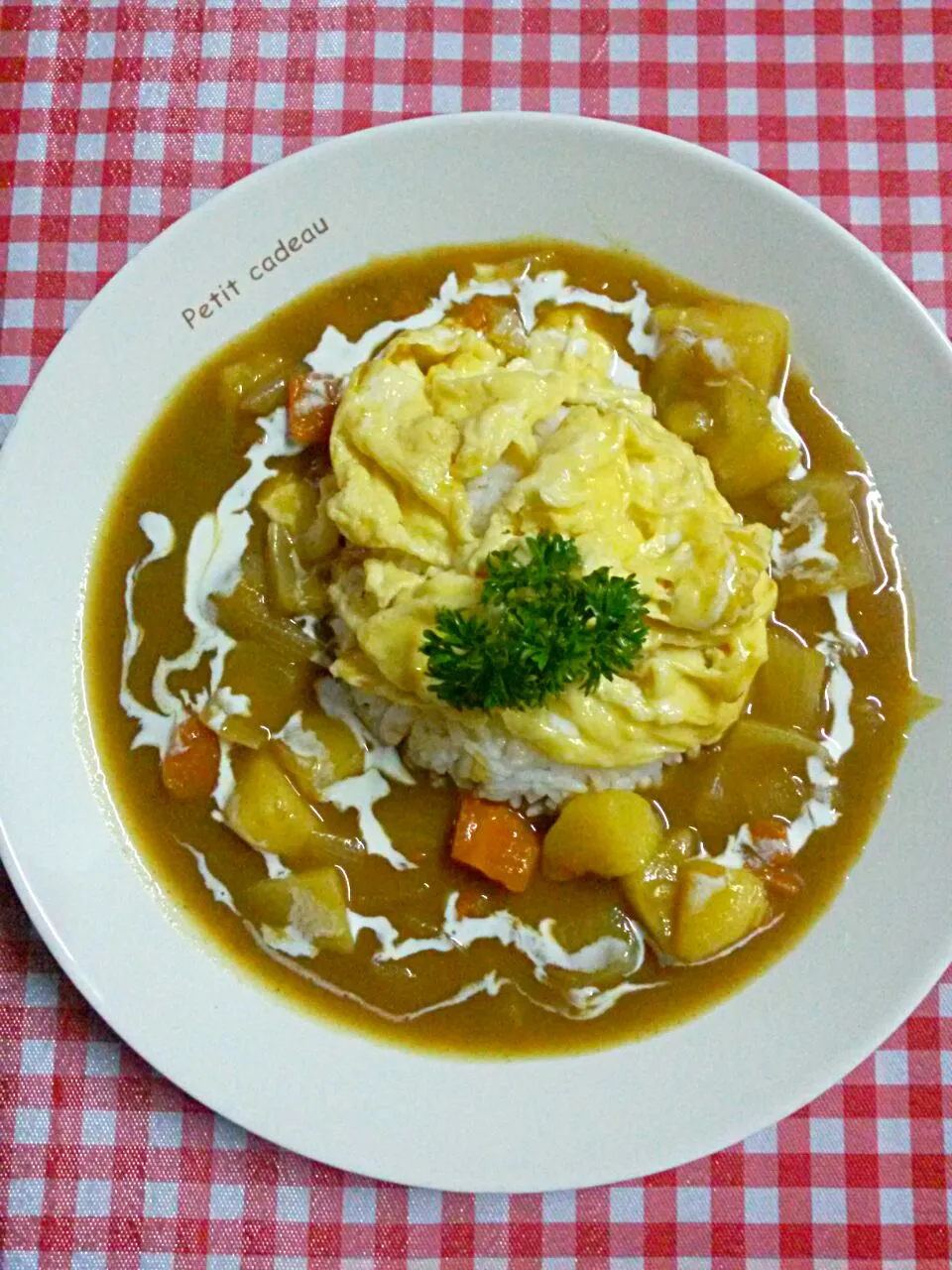 Omurice with Japanese Curry|Jeab Lertさん