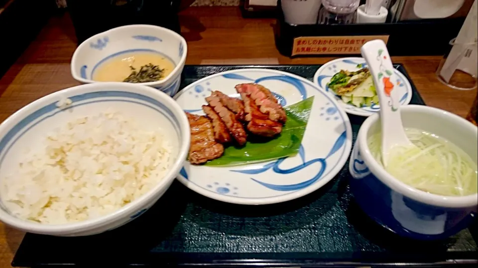 Snapdishの料理写真:牛タン at ねぎし|Meさん